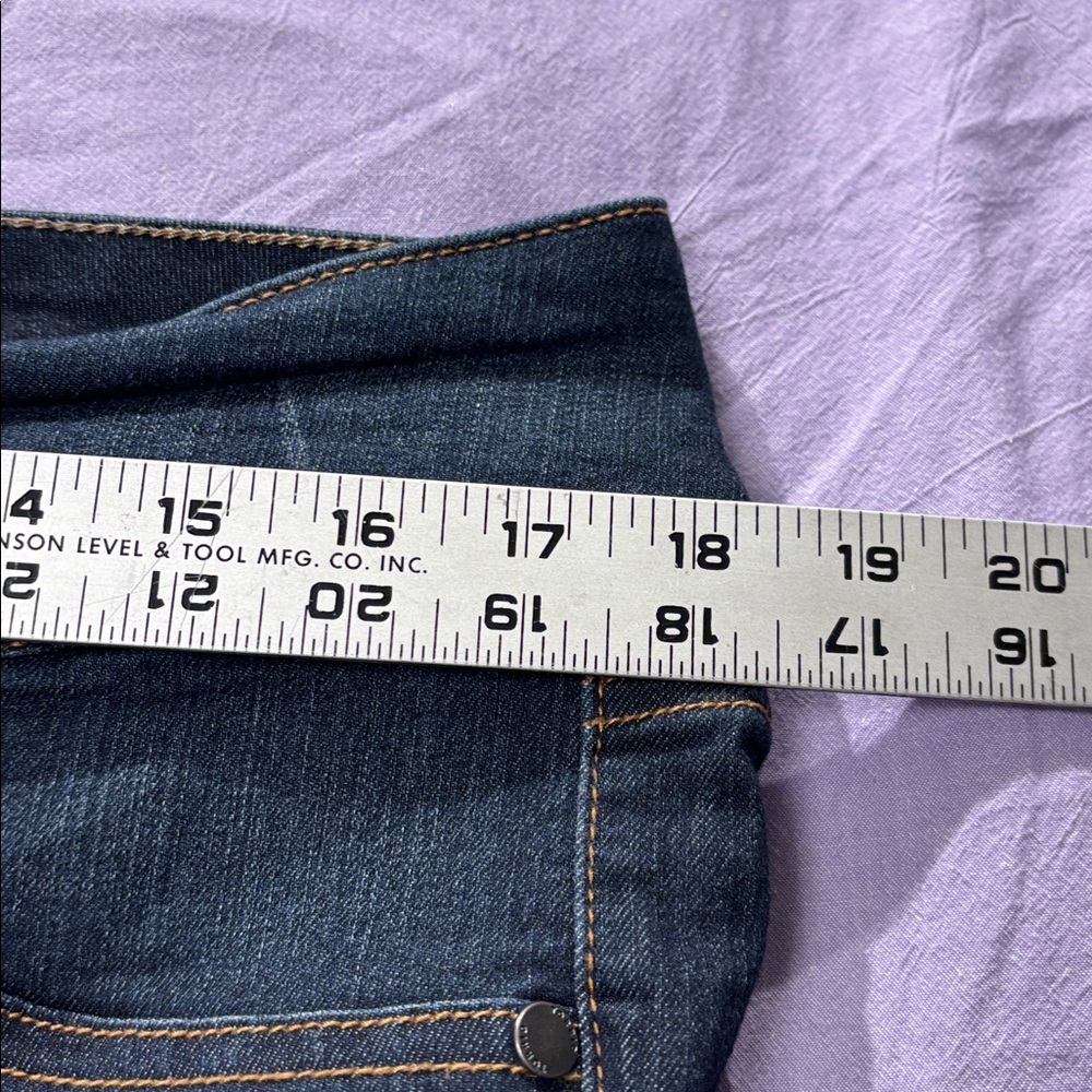 Torrid crop jeans in size 14 dark wash, lots of stretch. - Picture 3 of 12